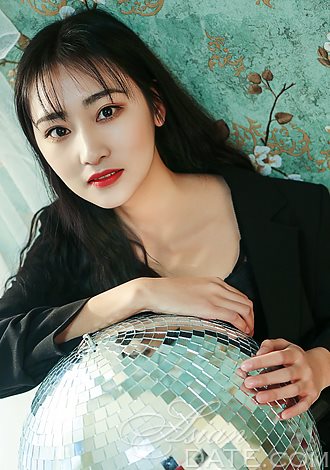 Gorgeous member profiles: China dating partner Shuangshuang