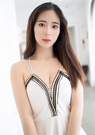 Date the member of your dreams: young Asian member Shi tong from Xi An