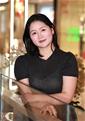 Hundreds of beauties: Wei, member lone Asian