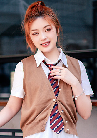 Gorgeous profiles pictures: Jia Ni from Zhengzhou, Asian profile for romantic companionship