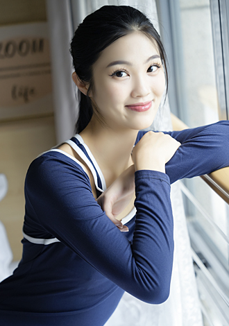 Gorgeous profiles pictures: Xue from Hefei, member , Asian, attractive